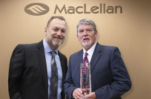 Doug Chambers is awarded with the 2018 MacLellan Leadership Award